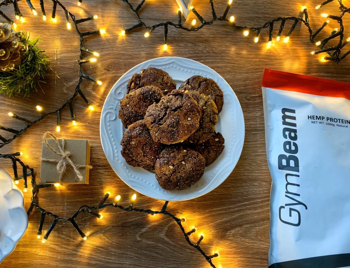 Christmas Fitness Recipe: Coconut hemp protein cookies