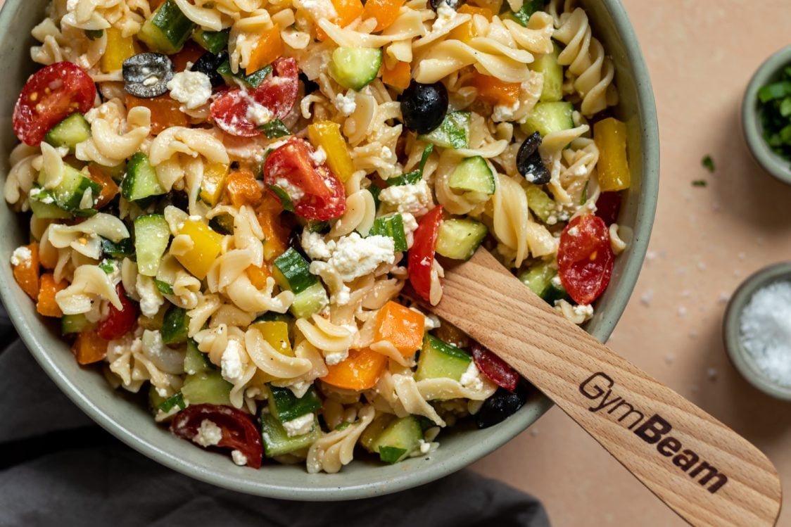 Fitness Recipe: Greek Vegetable Pasta Salad 