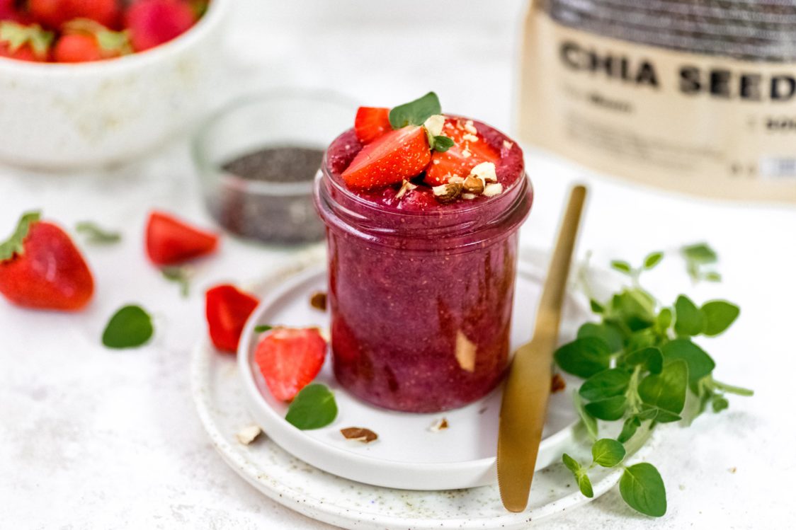 Fitness Recipe: Home-Made Strawberry Jam with Chia Seeds