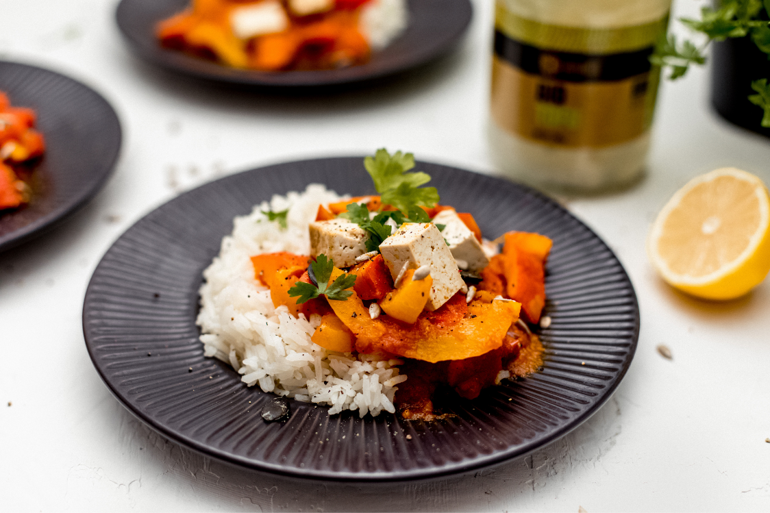 Fitness Recipe: Pumpkin Curry with Pan-Fried Tofu and Yasmin Rice