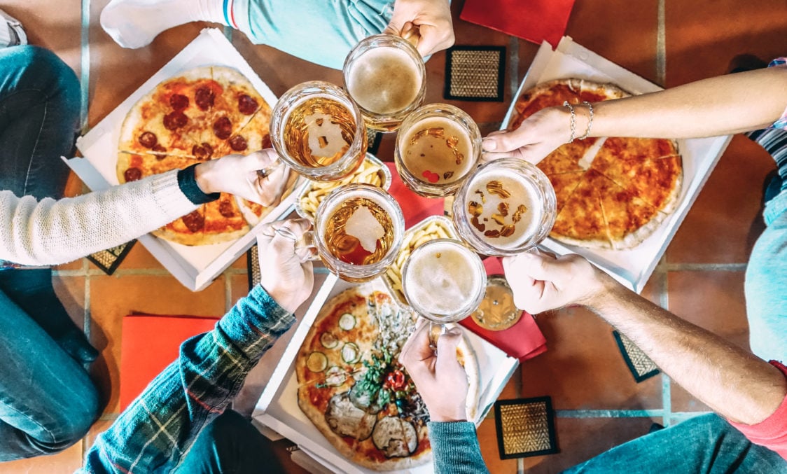 Drinking alcohol and water retention in the body