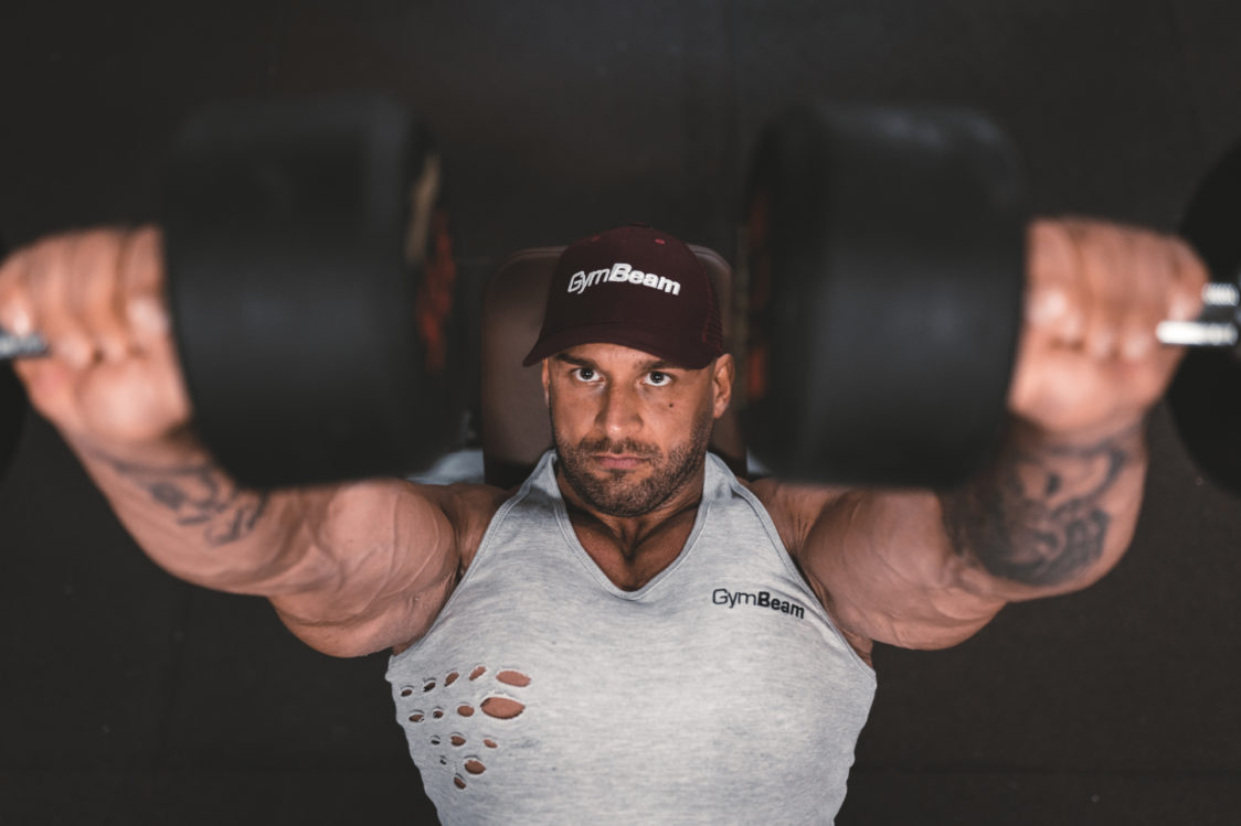 Ako genetika ovplyvňuje rast svalov a sily?