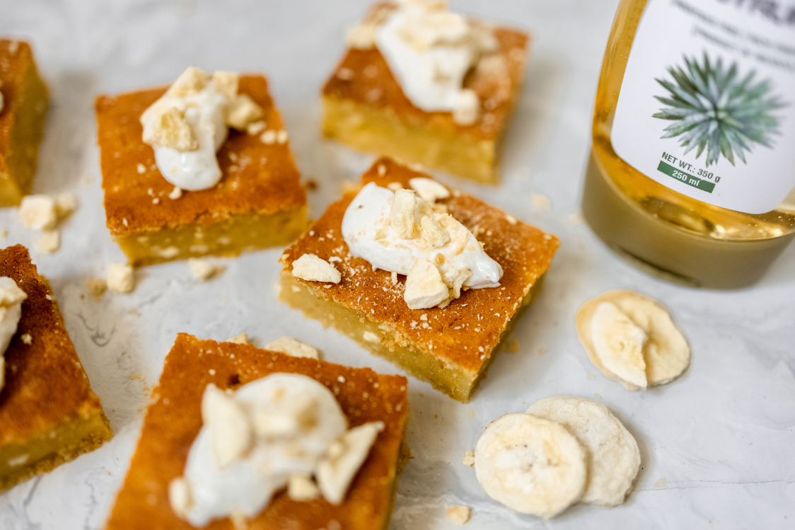 Vláčny banánovo-tvarohový koláč