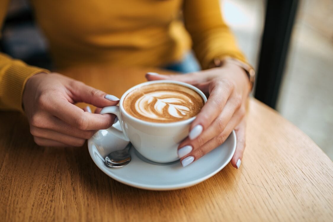 How much caffeine does coffee contain?