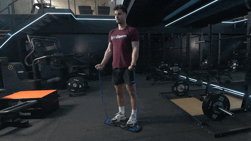 Bicepsové zdvihy s expandérmi