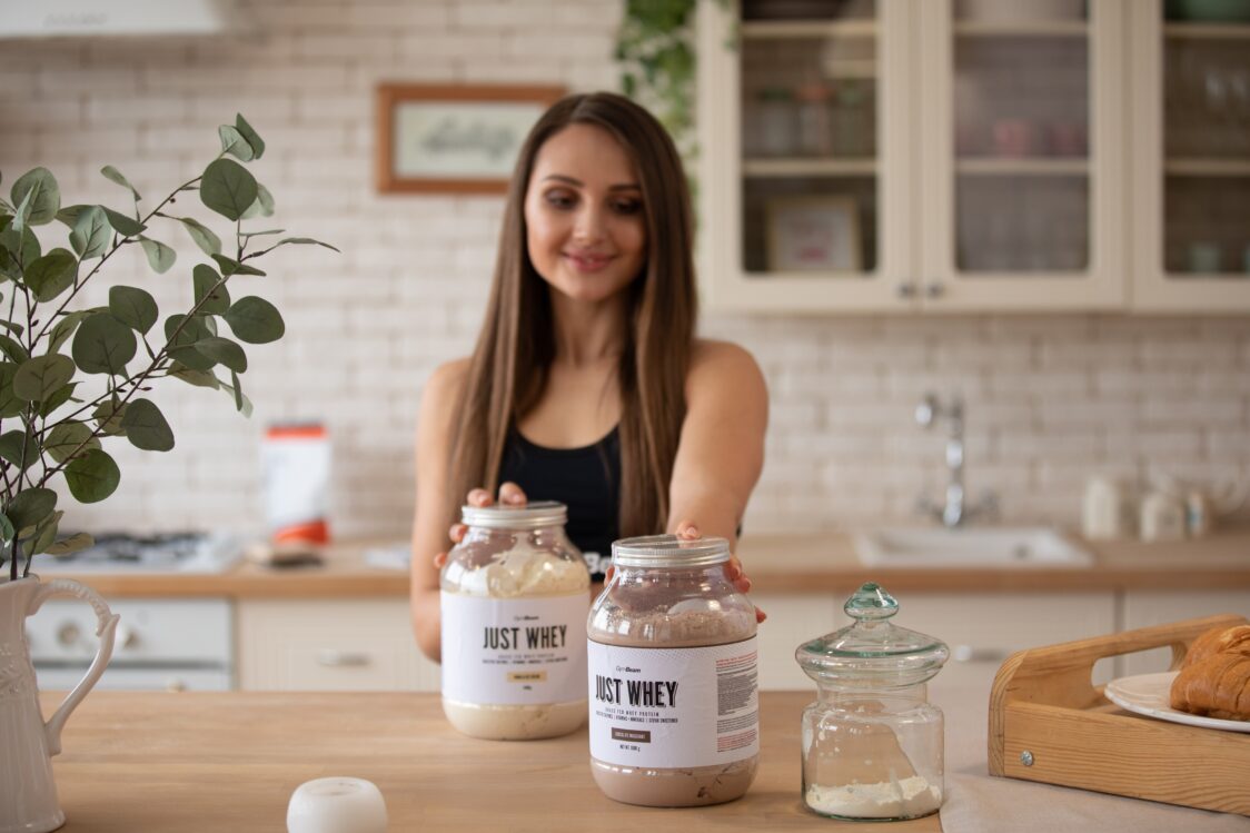 Bielkoviny a naberanie svalov