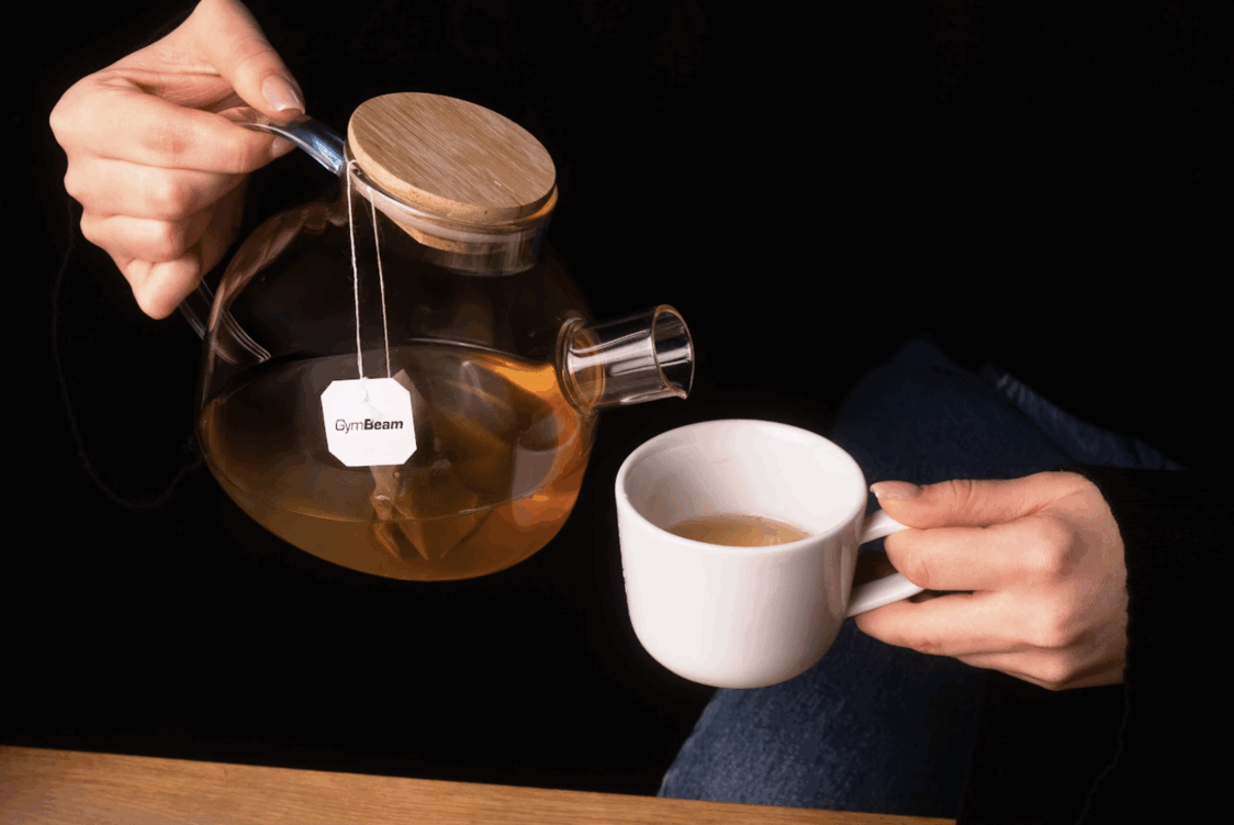 Podľa pravidla 10-3-2-1-0 by ste mali naposledy jesť aspoň 3 hodiny pred spaním Podľa pravidla 10-3-2-1-0 by ste mali naposledy jesť aspoň 3 hodiny pred spaním