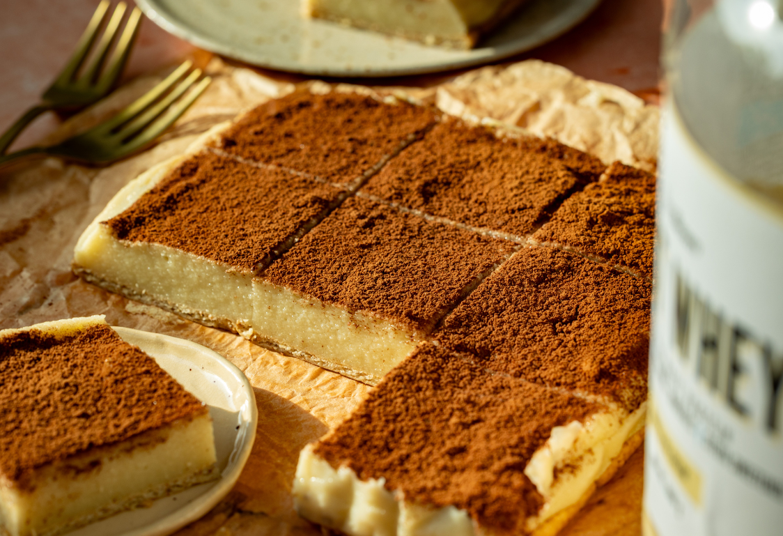 Nepečený krupicový koláč s kakaom Nepečený krupicový koláč s kakaom