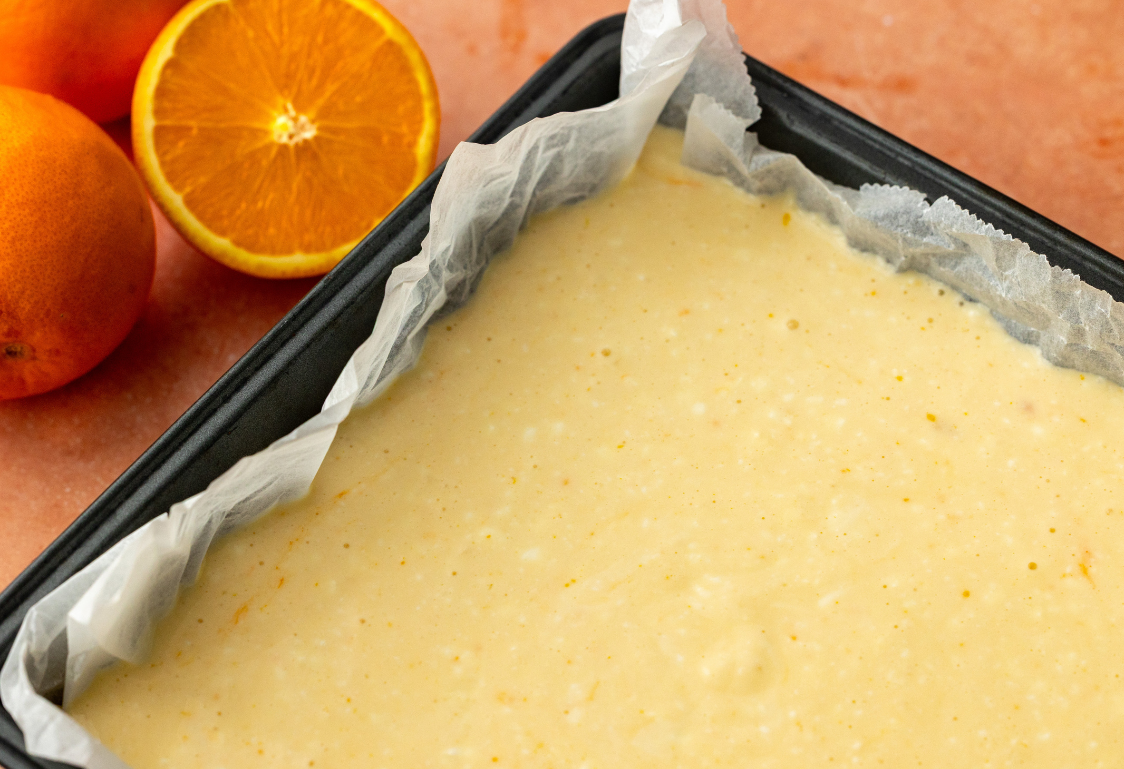 Fitness recept: Tvarohovo-pomarančové rezy – príprava korpusu