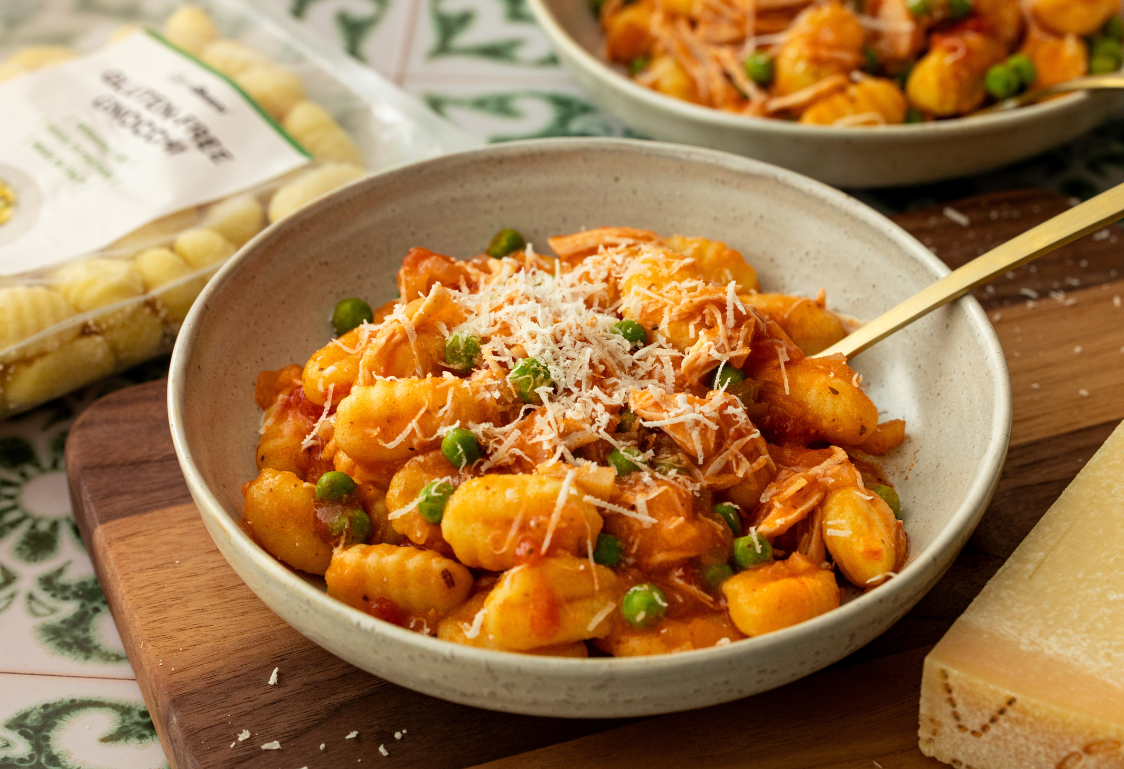 Gnocchi s trhaným mäsom a paradajkovou omáčkou z jednej panvice