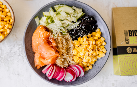 Fitness recept: Poke bowl s lososom