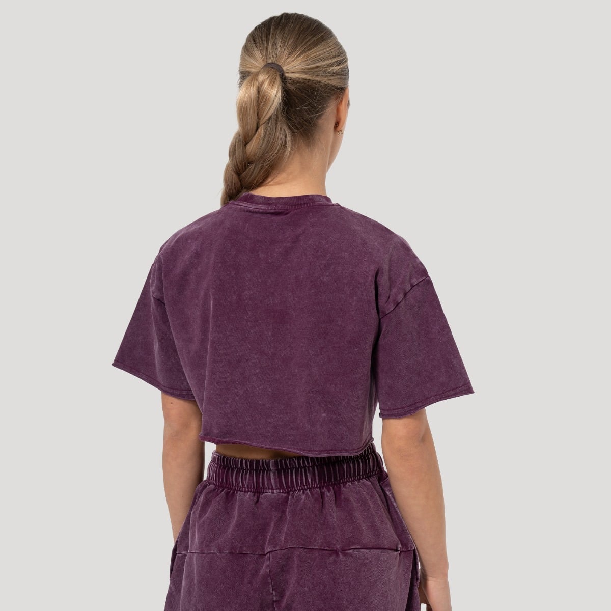 Dámske cropped tričko Abyss Raisin - GymBeam