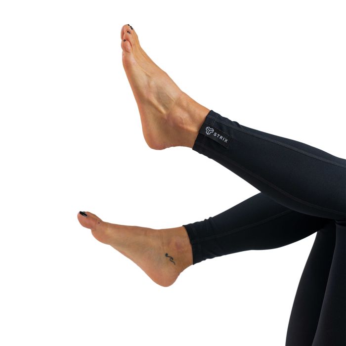 Dámske legíny Essential Black - STRIX S