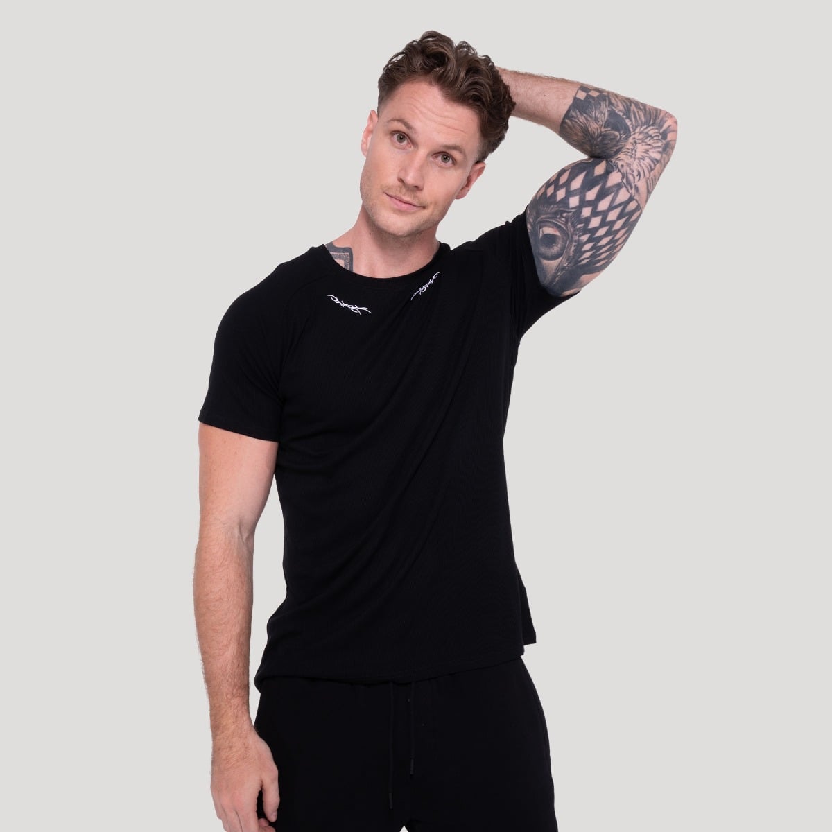 Tričko Tribal Ribbed Black - GymBeam