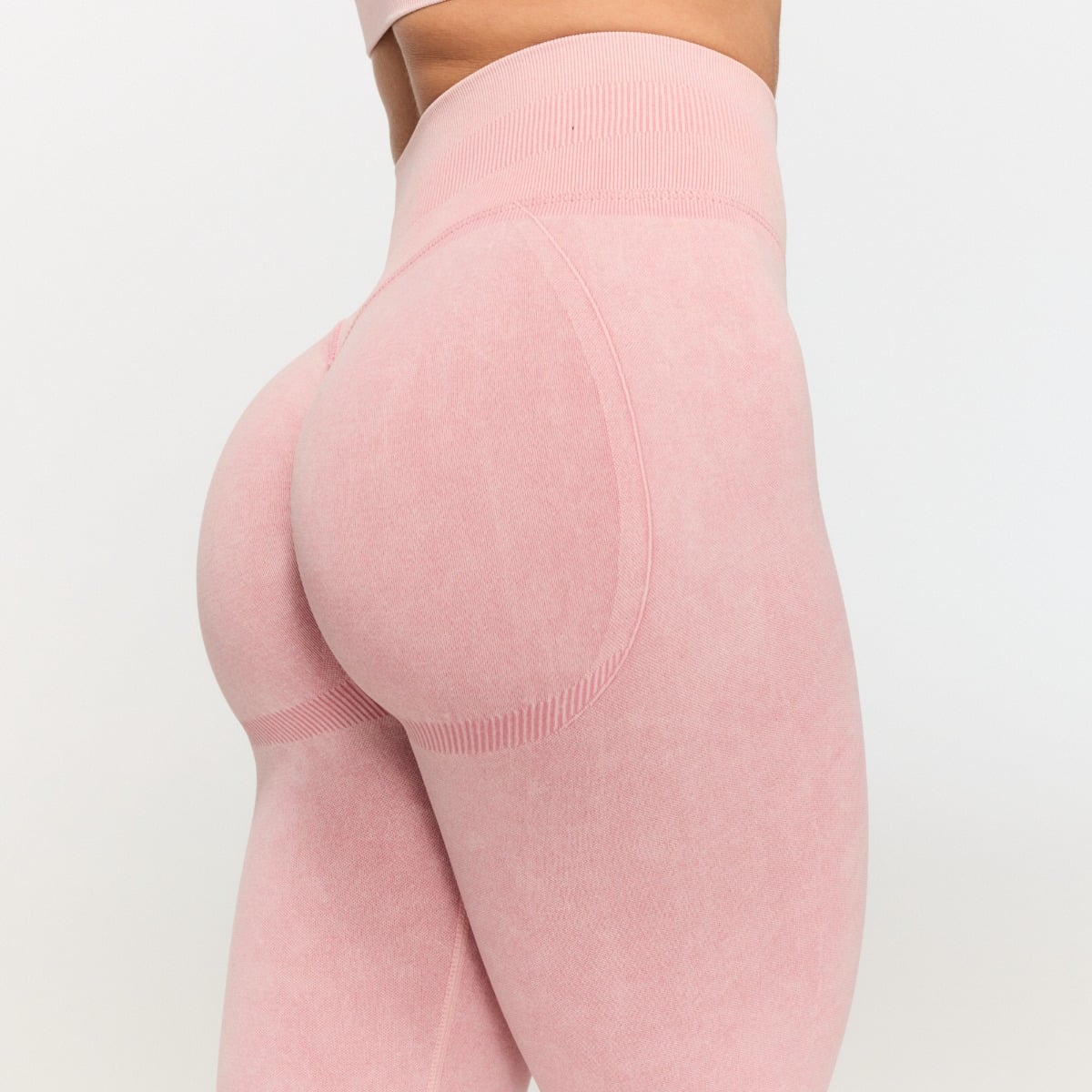 Dámske bezšvové legíny Fierce Baby Pink - GymBeam
