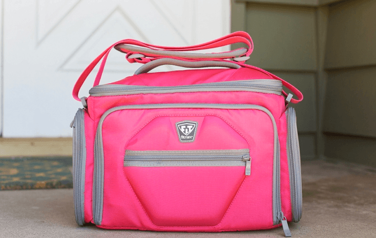 &Scaron;portov&aacute; ta&scaron;ka na jedlo The Shield