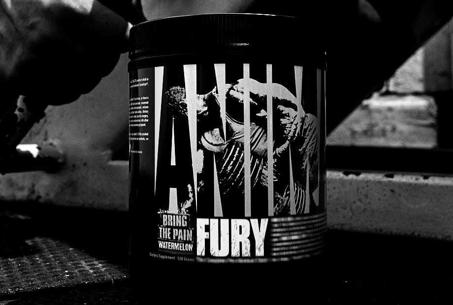 Predtréningový stimulant Animal Fury - Universal Nutrition